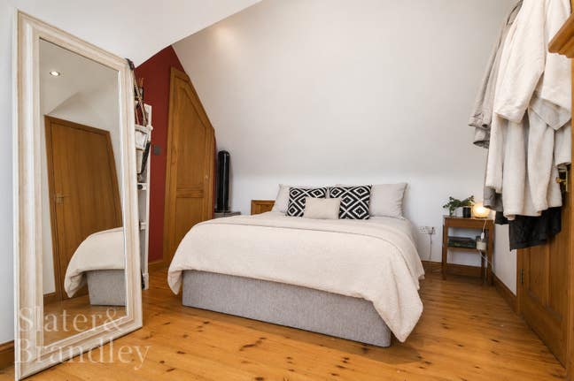 Immaculate Double Room with Ensuite All Inclusive Main Photo