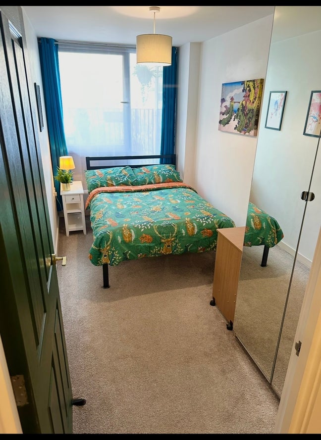 Double Bedroom in Gay Male Flat Share Main Photo