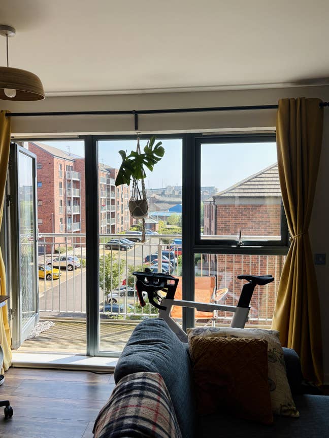 1-Bed Flat for August – Flexible stay &pound;350pw Main Photo