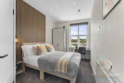 💎 Luxury Living on Mansfield Road Main Photo