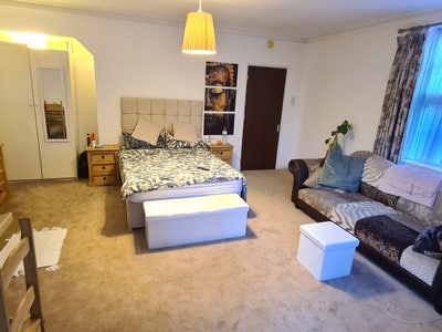 Extra large en-suite rom / Wembley Park Main Photo