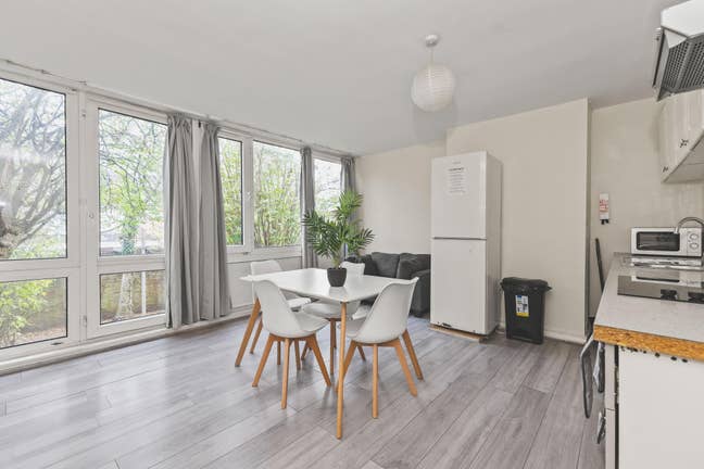 ✔️ Couples Room W Garden and Living  | SW15 Main Photo