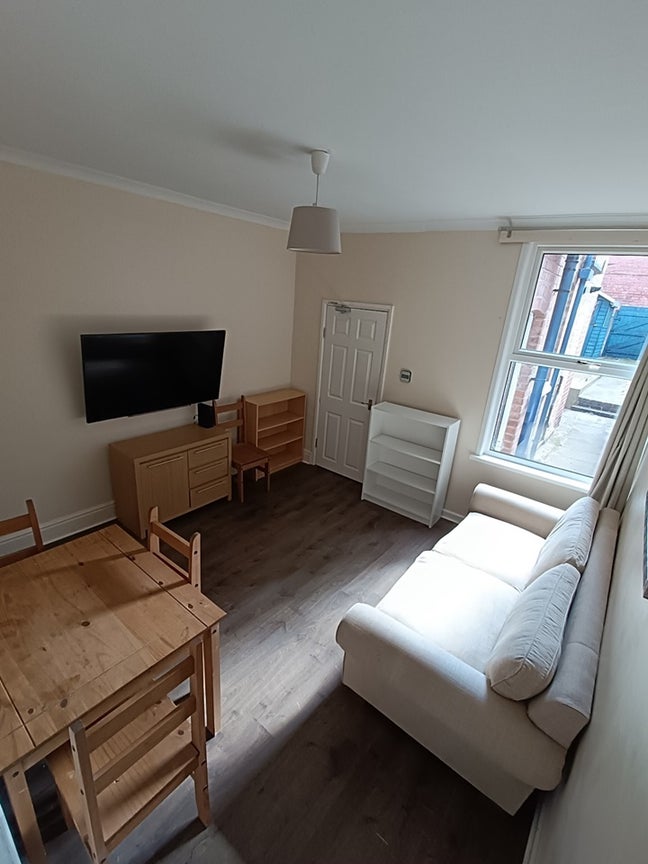 2 Ensuite Double Rooms - for Warwick Uni students  Main Photo