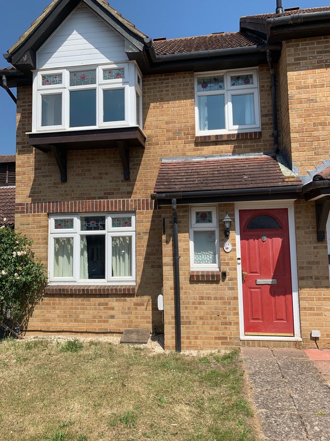 Toddington - Littlehampton 2 Bed - Council Tax inc Main Photo