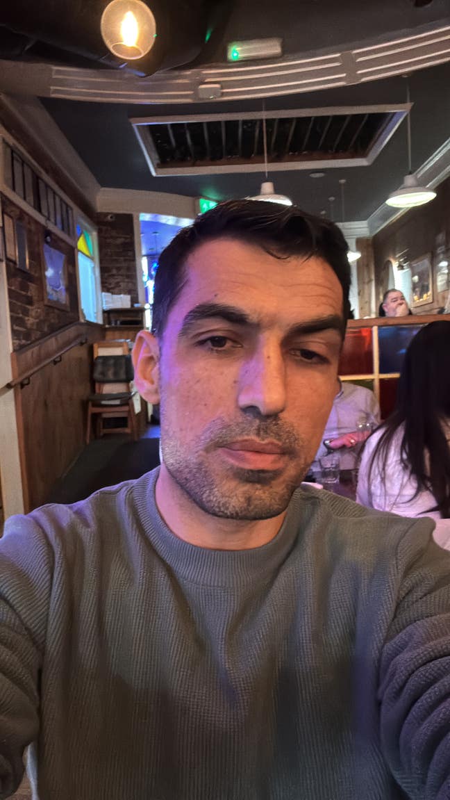 Professional Male seeks a single or double room Main Photo