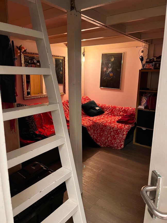 Artistic Ground Floor Warehouse Flat with Gym Main Photo