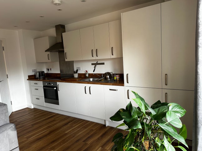 1 Bedroom Apartment Main Photo