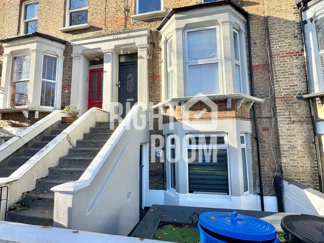 ++Well-presented Studio in Ashmore Road W9++ Main Photo