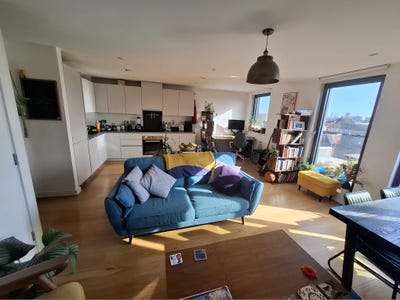 Sunny Dalston entire 1 bed flat 6 week sublet Main Photo
