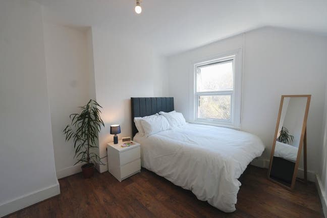 🌊 Gorgeous Room In Surrey Quays  Main Photo