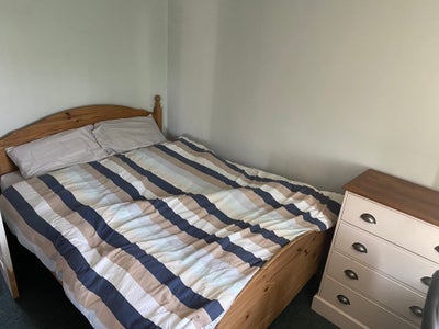 New decorated Double Room Belgrave Main Photo
