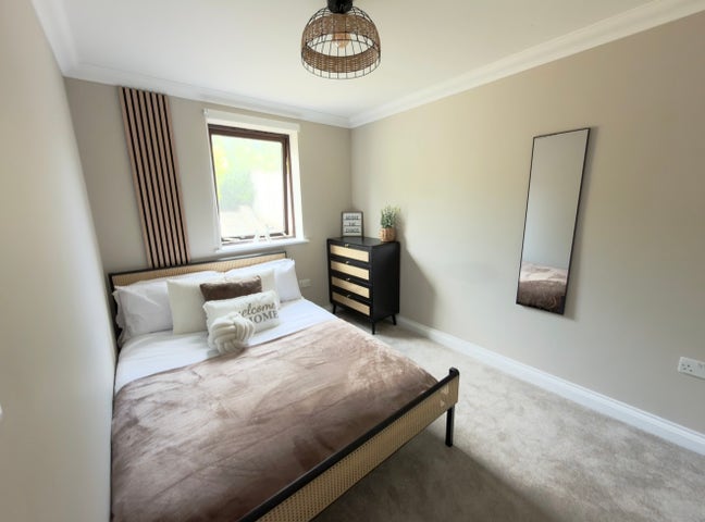 Newly Renovated Double Room next to RD&E &pound;700PCM Main Photo