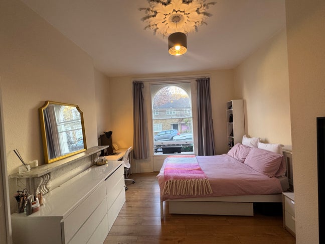 Beautiful large room in Islington - Oct-Dec sublet Main Photo