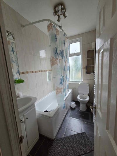 Nice Double room to rent in Haverhill Main Photo
