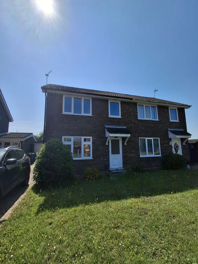 3 bedroom house in Lowestoft for &pound;750 Exc Bills Main Photo