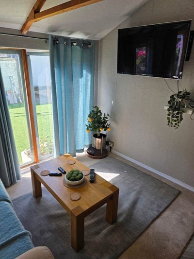 Spacious And Modern Annexe In Pilning-BS3 Main Photo