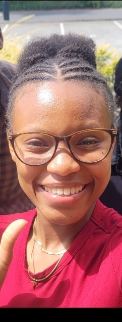 Professional Female seeks a double room Main Photo