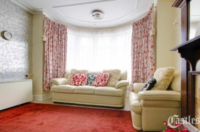 Huge House in Palmers Green !  Main Photo