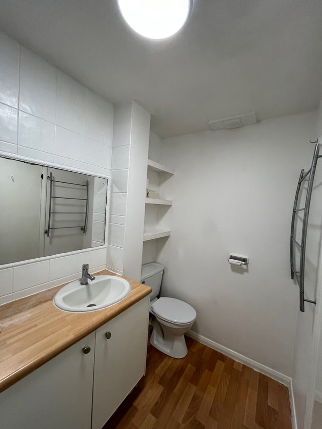 Single room to let Whitechapel E1 Main Photo
