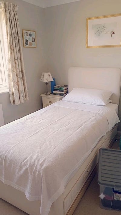 Room for rent Main Photo