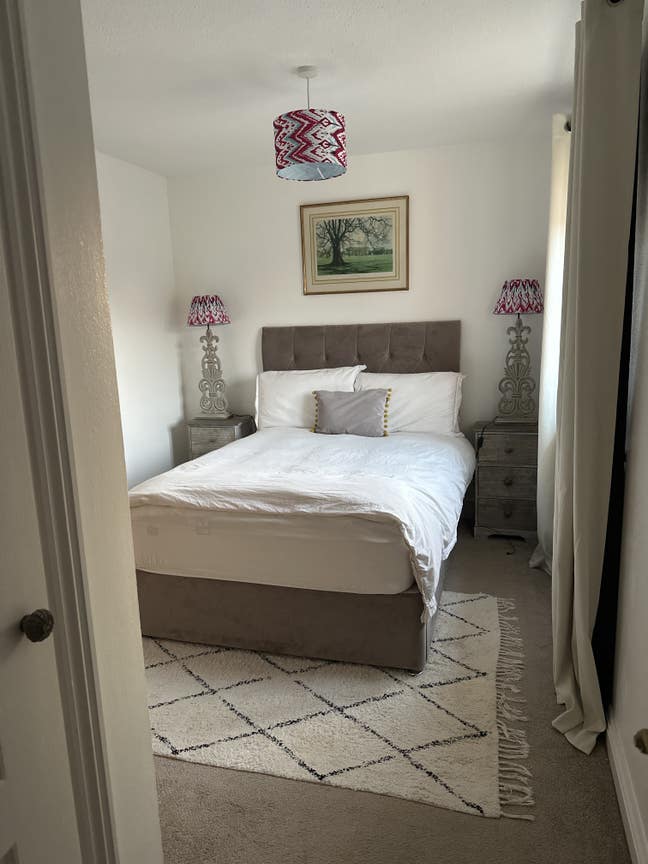 Double room to rent in beautiful countryside Main Photo