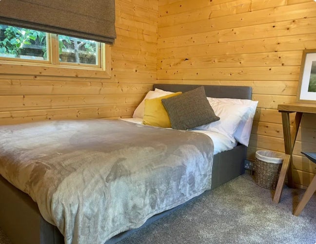 Premium professional accommodation near Horton Hos Main Photo