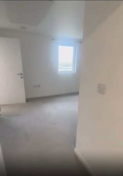 Spacious double kings sized bedroom ensuite Main Photo