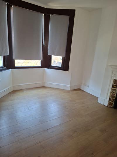 3 bed house  Main Photo