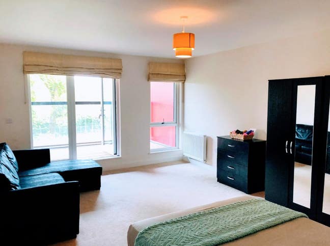 Lovely Luxury Room Bills Included Main Photo