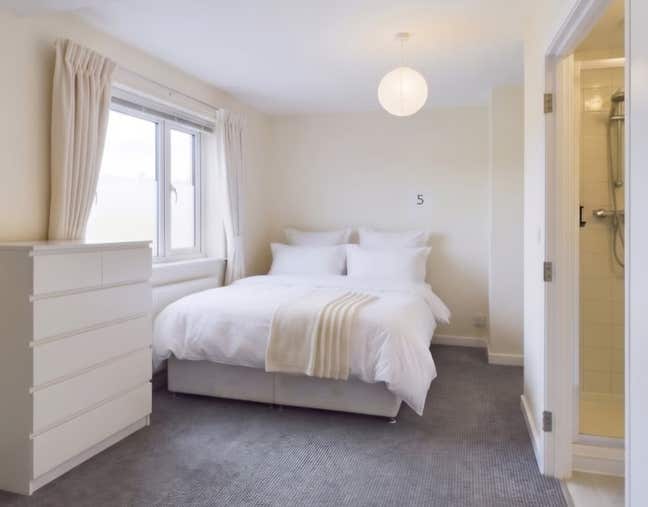 South London – SW17 🏠 EnSuite / Tooting Zone 3 Main Photo