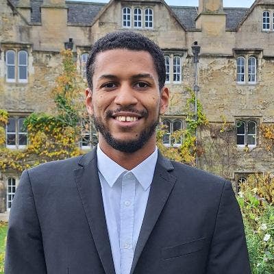 PhD Student Looking for a Single/Double Room  Main Photo