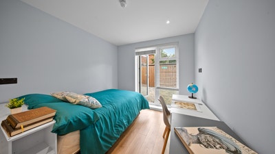 Newly studio with private garden! Main Photo