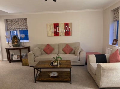 Lovely en-suite Master Bedroom for rent Main Photo