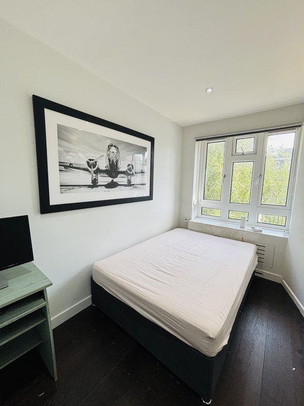🏡 Bright Room | Sloane Square📍|1st Sept move-in Main Photo