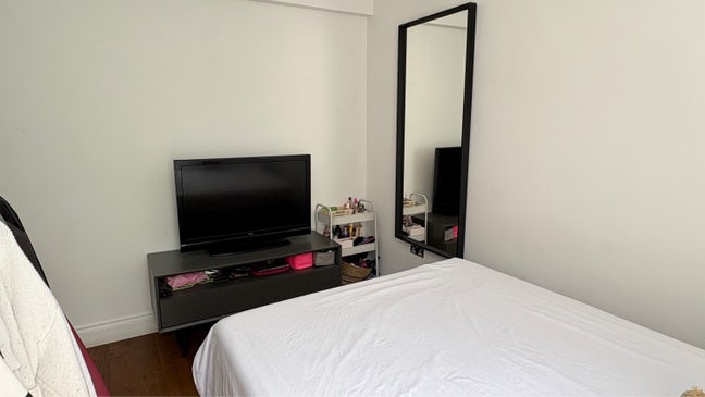Large sunny En-suite Room | Short let(1month) Main Photo