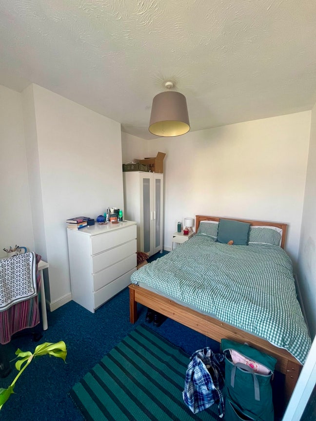 Lovely double room in perfect location, Redfield Main Photo