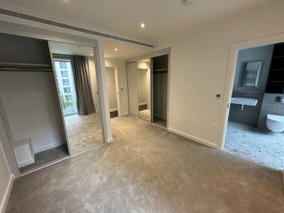 Double en-suite room in Battersea (Bloom DMR) Main Photo