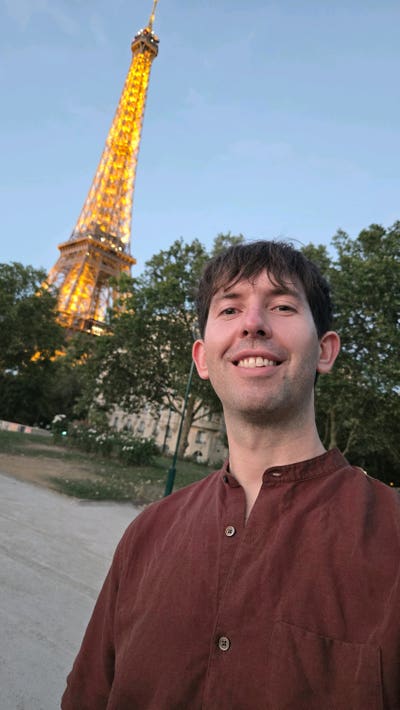 Friendly guy looking for a comfy, peaceful home Main Photo