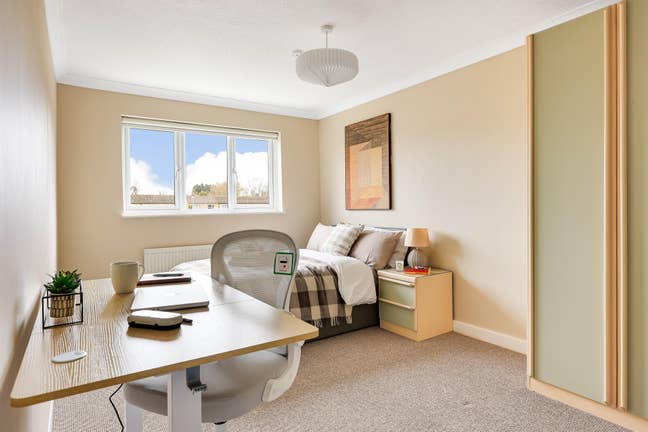 Bills included! 2x bedsit studios in CB1 Main Photo