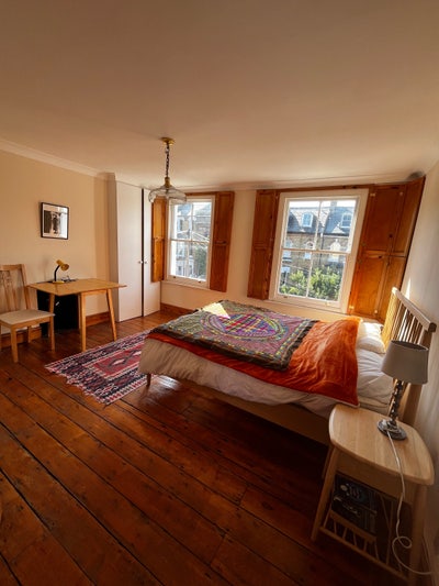 Beautiful Room in Quiet Street 🌳 Main Photo