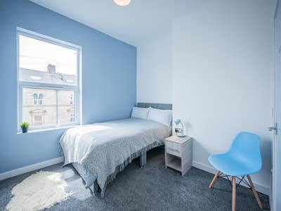 DR 🏡 Rooms Available – Dodworth Road, Barnsley Main Photo