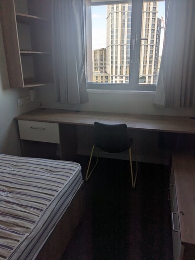Unite students 11th floor room  Main Photo