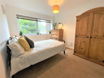 Double En-Suite | Close to M20 | Deposit Free Opt Main Photo