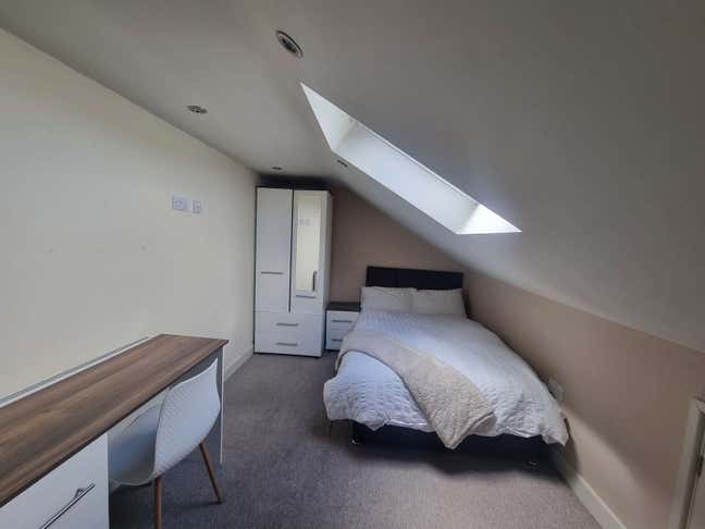 Rooms Available 🏡 Watlington Road Main Photo
