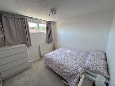 Room to rent  Main Photo