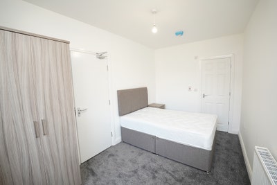 🏡Hodges Street-Brand New Ensuite Furnished Rooms Main Photo