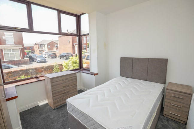 🏡Hodges Street-Brand New Ensuite Furnished Rooms Main Photo