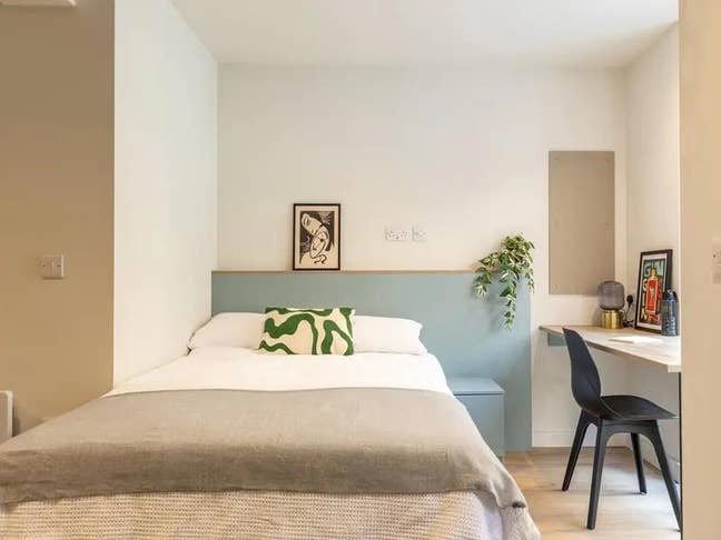 Silver townhouse - EVO Centre Court Accommodation  Main Photo