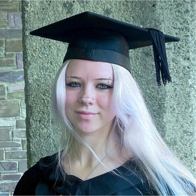 Zoology graduate looking for a room! Main Photo
