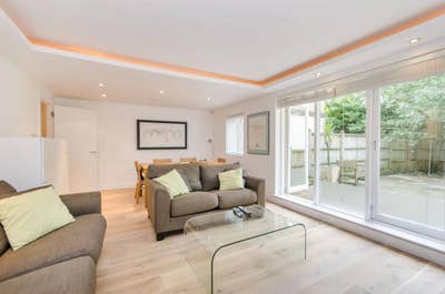 2 Bedrooms Flat in Marlborough Hill Main Photo